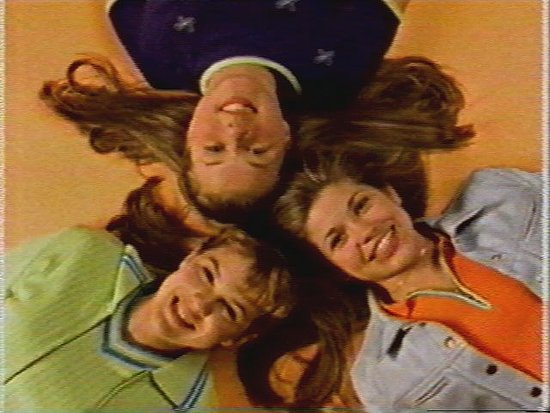 These '90s Commercials Are All That (and a Bag of Chips) These '90s Commercials Are All That (and a Bag of Chips)