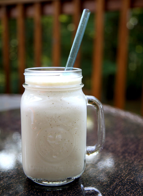 4-Ingredient Vanilla "Milkshake" 4-Ingredient Vanilla "Milkshake"