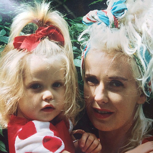 Her Mother Died When She Was Young Her Mother Died When She Was Young