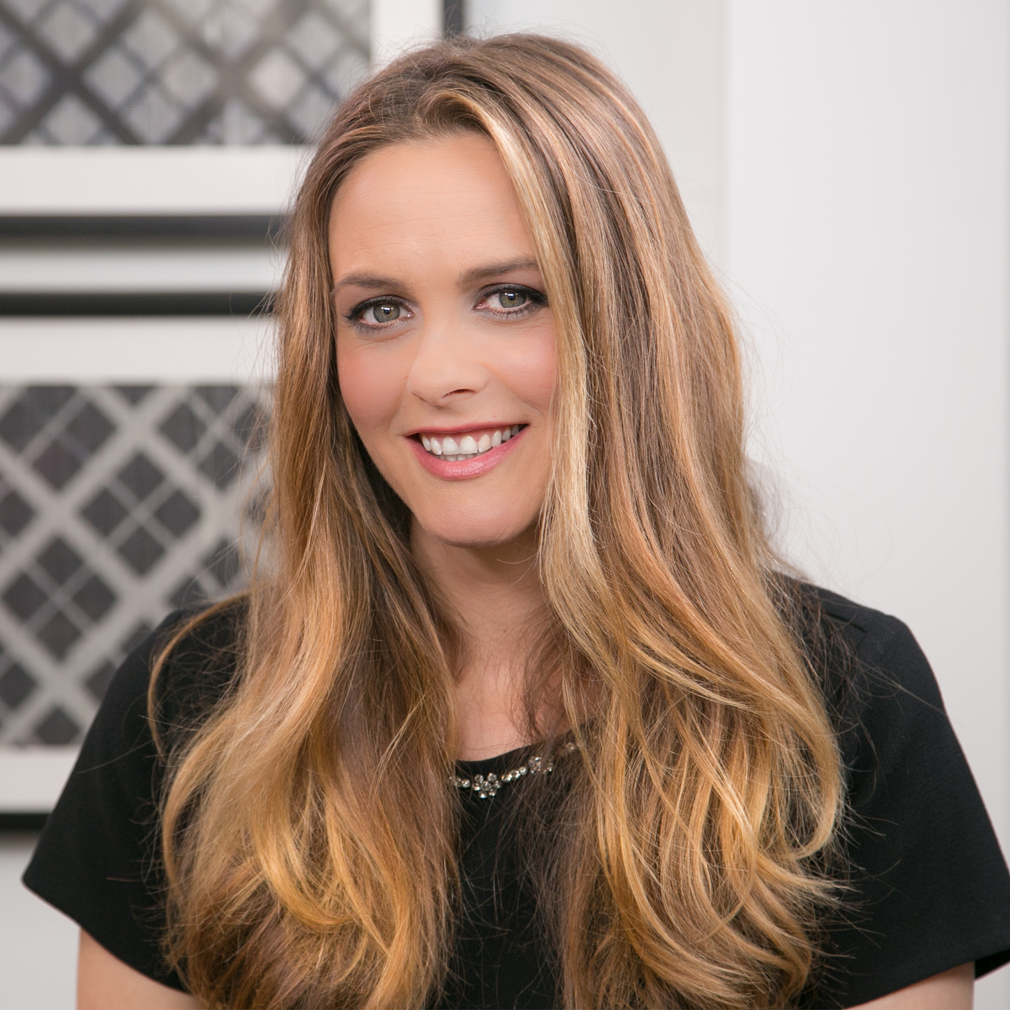 Alicia Silverstone: "I'm Secure in the Choices I've Made"