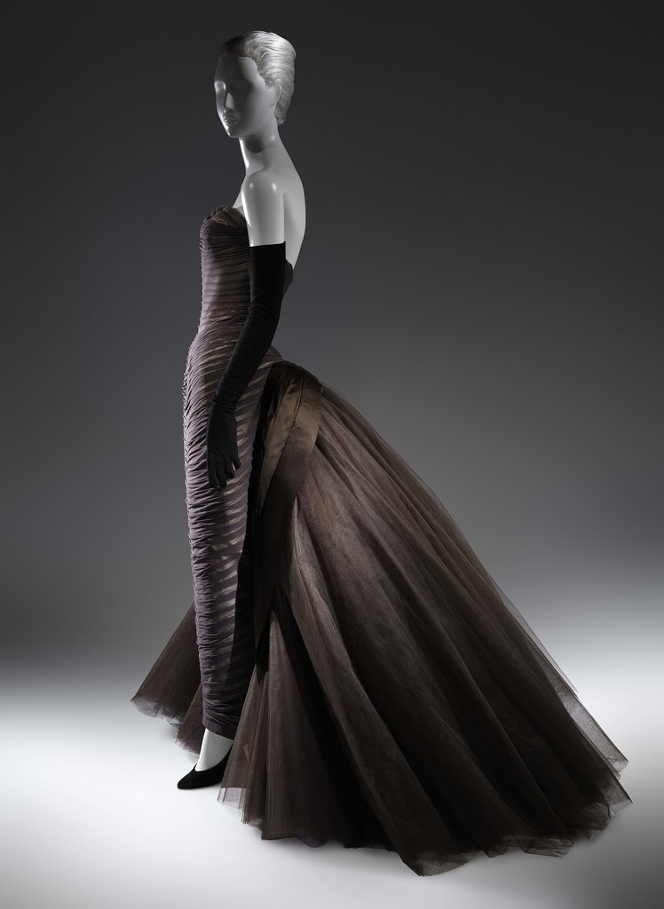 Charles James: Beyond Fashion Charles James: Beyond Fashion