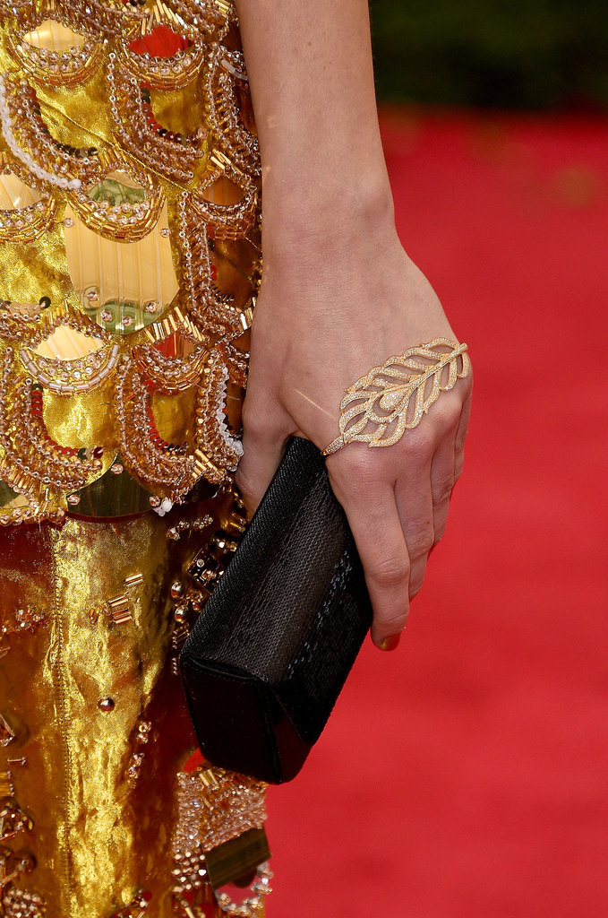 Met Gala Red Carpet Details 2014 Met Gala Red Carpet Details 2014