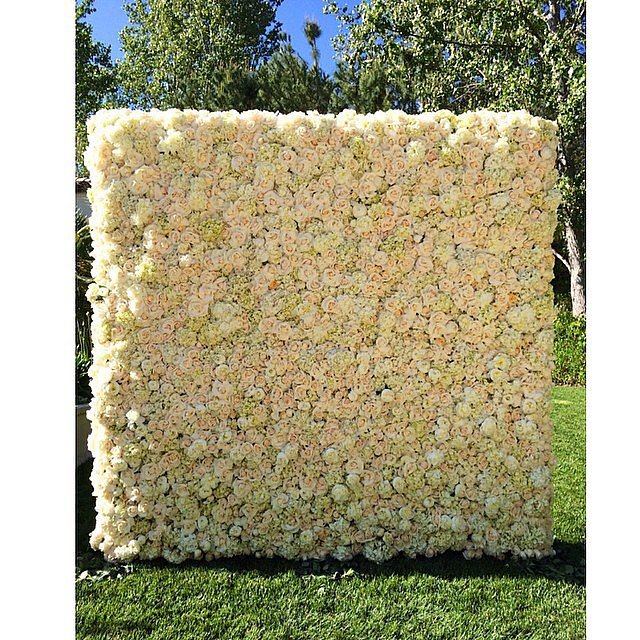 Kanye-West-surprised-Kim-Kardashian-wall-flowers-her.jpg