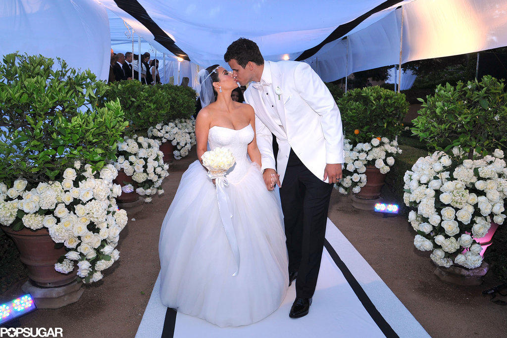 Kim Kardashian Wedding Pictures With Kris Humphries Popsugar Celebrity 