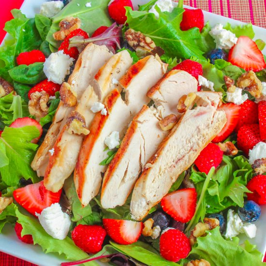 Chicken Salad With Berries and Balsamic Vinaigrette Chicken Salad With Berries and Balsamic Vinaigrette