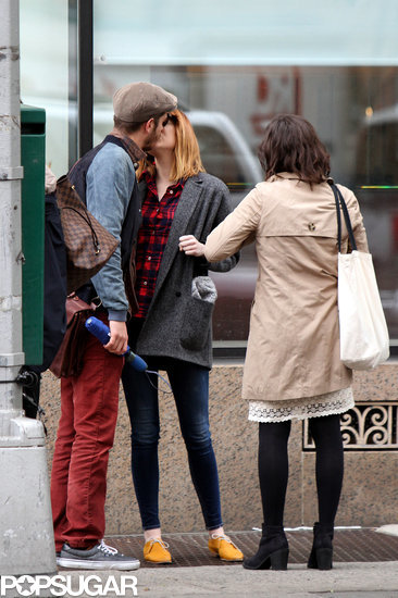 Emma Stone and Andrew Garfield Bring Their PDA Back Home Emma Stone and Andrew Garfield Bring Their PDA Back Home