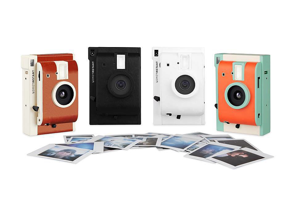 Polaroid + Lomography = Perfection Polaroid + Lomography = Perfection