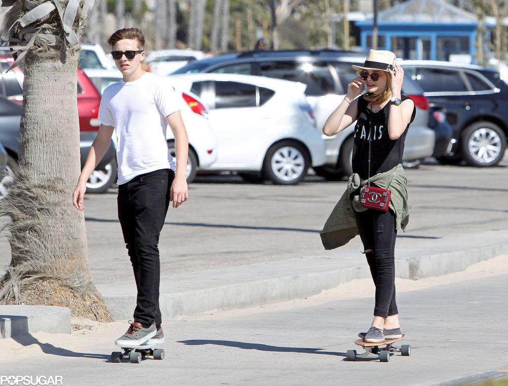 Chloë Moretz and Brooklyn Beckham Have a Truly Adorable Skate Date Chloë Moretz and Brooklyn Beckham Have a Truly Adorable Skate Date