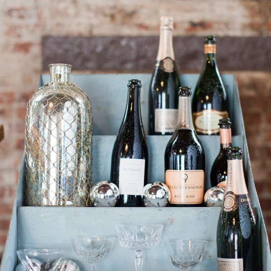 How to Save Money on Wedding Reception Drinks How to Save Money on Wedding Reception Drinks