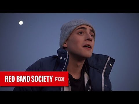 Watch the Trailer For Red Band Society Watch the Trailer For Red Band Society