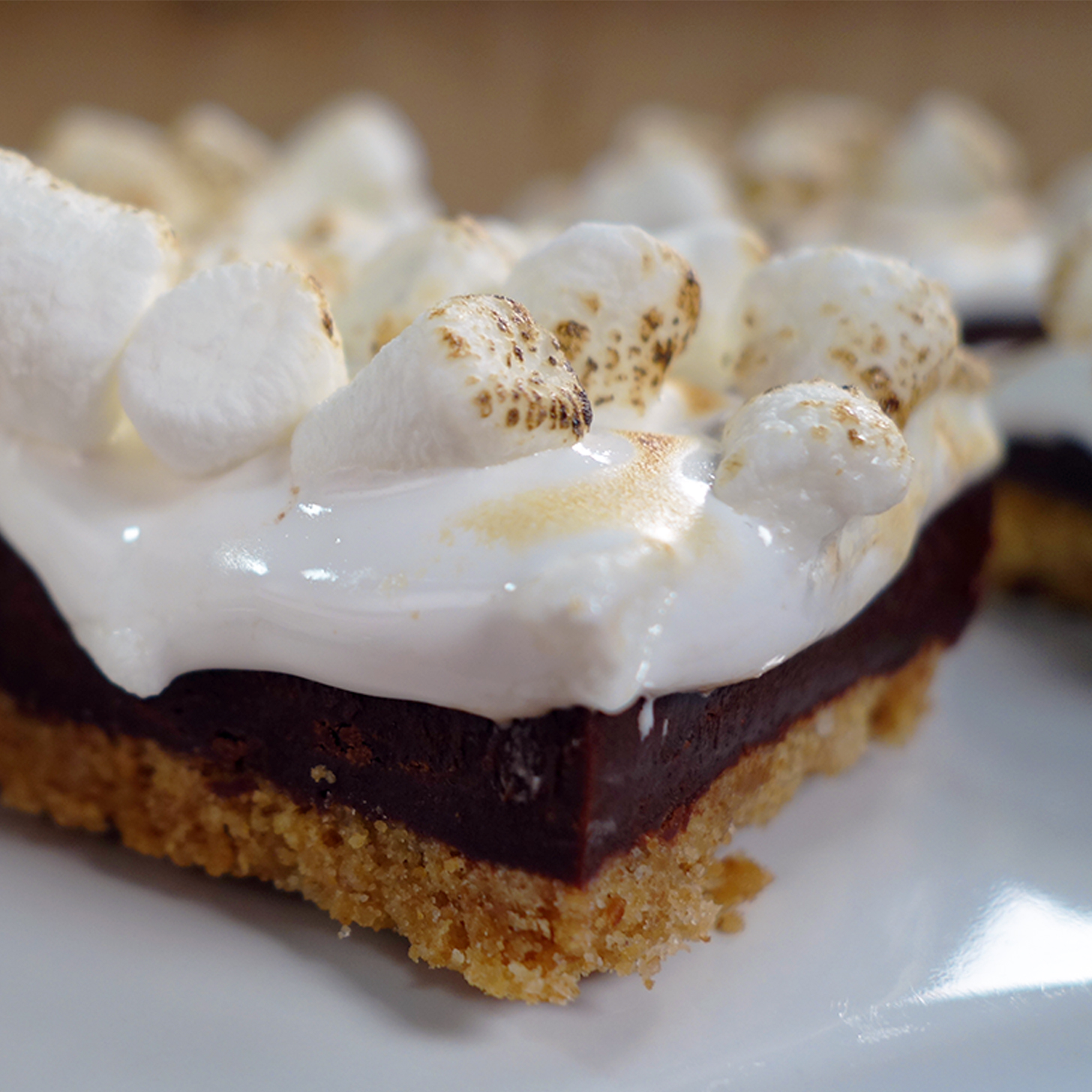 Easy S'mores Bars — No Campfire Needed