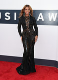 Beyoncé Graces VMAs With Flawless