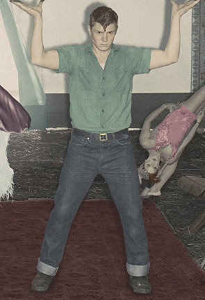 Jimmy Evan Peters as Darling