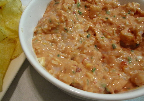 Shrimp Dip with Potato Chips 