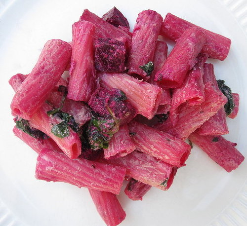 Easy Pasta With Roasted Beets and Spinach Recipe