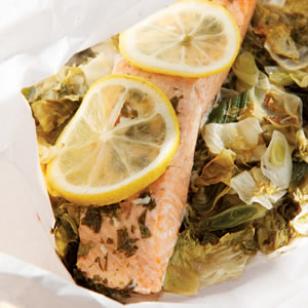 Easy Parchment Paper Baked Salmon and Greens Recipe