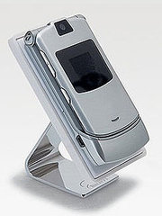 Prop Up Your Cell With this Sleek Stand
