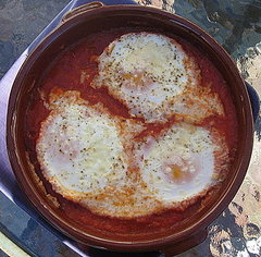 Eggs Baked in Tomato Sauce Recipe