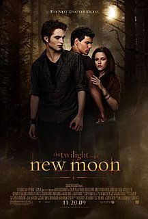 New Moon Breaks Records For Midnight Ticket Sales