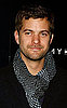 Joshua Jackson to Star in Film Adaptation of British TV Series UFO