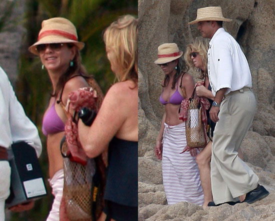 Photos of Jennifer Aniston in a Bikini Photos of Jennifer Aniston in a Bikini