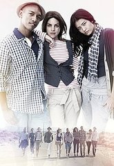 Esprit Opens Its Largest Store in NYC and Taps Julia Restoin-Roitfeld and Daisy Lowe as Models 2009-12-16 10:30:47