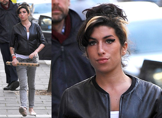 Photos of Amy Winehouse Christmas Shopping
