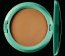 Beauty How To: Create Fabulous Cheek Contours Beauty How To: Create Fabulous Cheek Contours