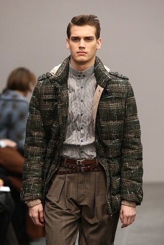 Milan: Gaetano Navarra Men's Fall 2009 Milan: Gaetano Navarra Men's Fall 2009