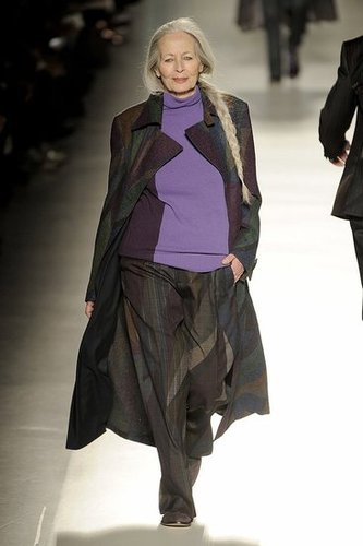 Milan: Etro Men's Fall 2009