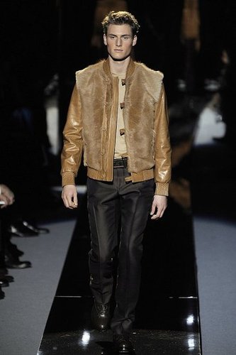 Milan: Versace Men's Fall 2009 Milan: Versace Men's Fall 2009