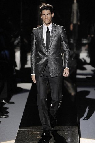 Milan: Versace Men's Fall 2009 Milan: Versace Men's Fall 2009