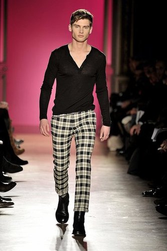 Paris: Emanuel Ungaro Men's Fall 2009 Paris: Emanuel Ungaro Men's Fall 2009