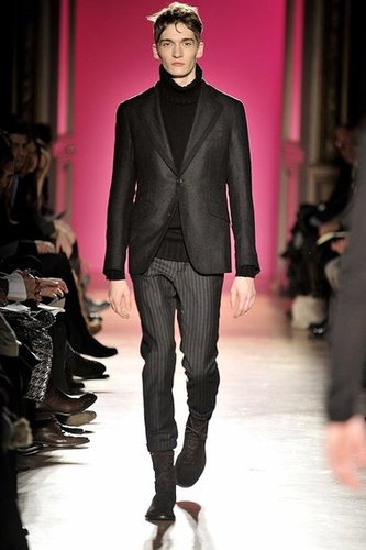 Paris: Emanuel Ungaro Men's Fall 2009 Paris: Emanuel Ungaro Men's Fall 2009