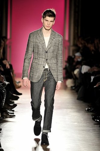 Paris: Emanuel Ungaro Men's Fall 2009 Paris: Emanuel Ungaro Men's Fall 2009