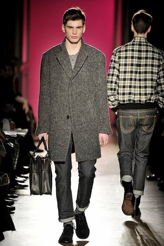 Paris: Emanuel Ungaro Men's Fall 2009 Paris: Emanuel Ungaro Men's Fall 2009