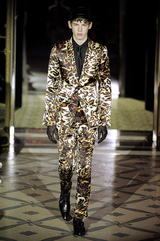 Paris: Masatomo Men's Fall 2009 Paris: Masatomo Men's Fall 2009