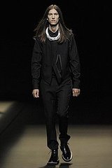 Paris: Dior Homme Fall 2009