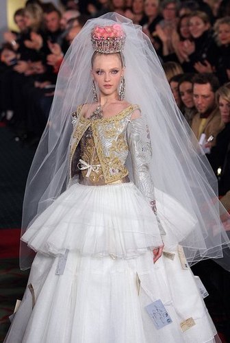 Christian Lacroix Spring 2009 Haute Couture Christian Lacroix Spring 2009 Haute Couture
