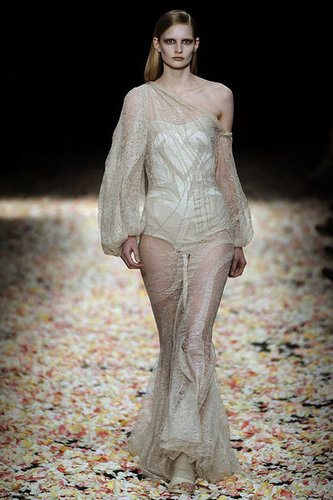 Givenchy Spring 2009 Haute Couture Givenchy Spring 2009 Haute Couture