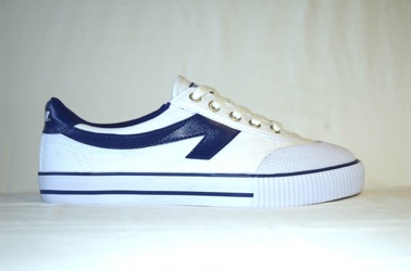 The Peoples Shoes Import from Shanghai China and Donates to the Starfish Project