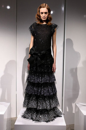 At Marchesa Fall 2009, Beauty Is Pain At Marchesa Fall 2009, Beauty Is Pain
