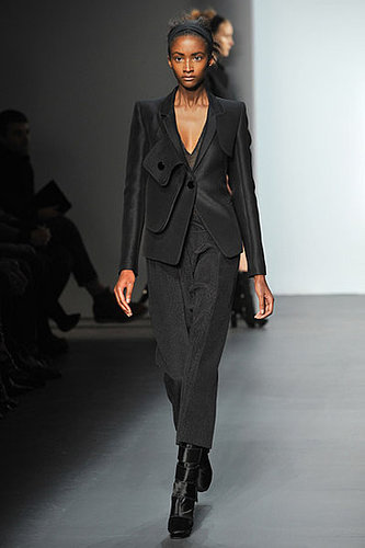 Calvin Klein Embraces Lyndsey Scott, Monika Jagaciak
