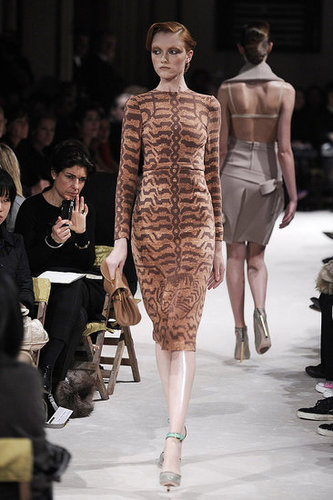 Miu Miu Fall 2009: A Sultry Riff on the Bourgeois Miu Miu Fall 2009: A Sultry Riff on the Bourgeois