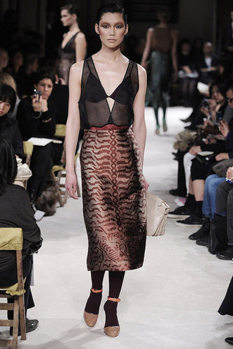 Miu Miu Fall 2009: A Sultry Riff on the Bourgeois Miu Miu Fall 2009: A Sultry Riff on the Bourgeois