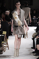 Miu Miu Fall 2009: A Sultry Riff on the Bourgeois