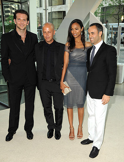 Bradley Cooper, Calvin Klein's Italo Zucchelli, Zoe Saldana in Calvin Klein, Francisco Costa
Bradley Cooper, Calvin Klein's Italo Zucchelli, Zoe Saldana in Calvin Klein, Francisco Costa