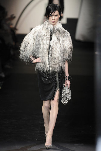 Giorgio Armani Brings Out Shine, Star Power for Fall 2009 Couture Giorgio Armani Brings Out Shine, Star Power for Fall 2009 Couture