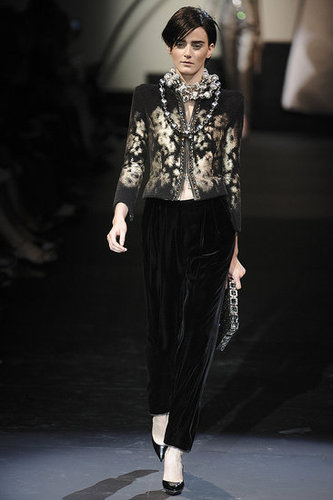 Giorgio Armani Brings Out Shine, Star Power for Fall 2009 Couture Giorgio Armani Brings Out Shine, Star Power for Fall 2009 Couture