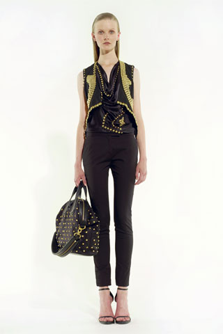 Givenchy Launches Redux, A Slightly Lower-Priced Line of Greatest Hits (Including Shoes!) Givenchy Launches Redux, A Slightly Lower-Priced Line of Greatest Hits (Including Shoes!)